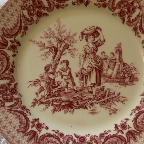 Vintage Transferware Red and Cream Dessert Set - Picture 3 of 8
